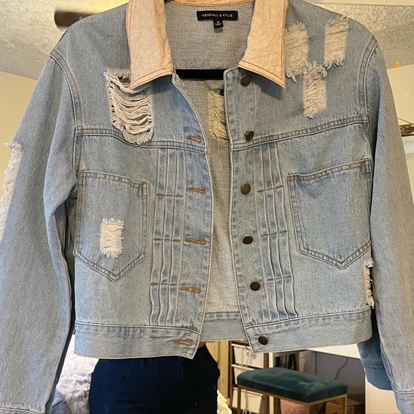 Kendall & Kylie Jackets & Blazers - Kendall & Kylie size S